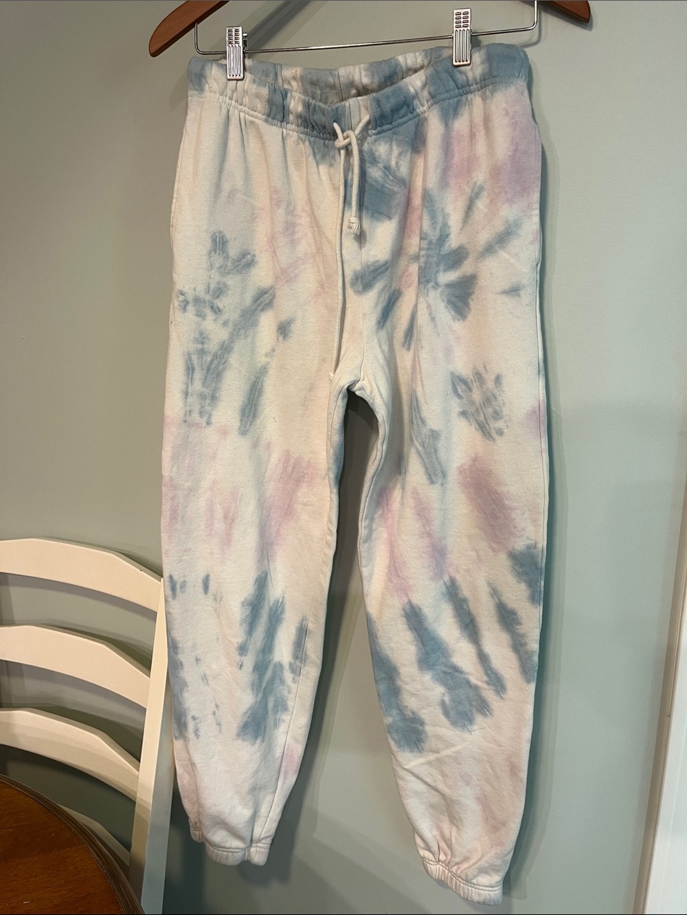Aeropostale Women’s size M Tie-Dye Sweatpants - Light Blue, Pink & White